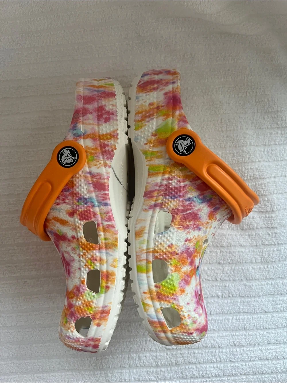 CROCS Kids Multicolor Splash Clogs with Orange Strap